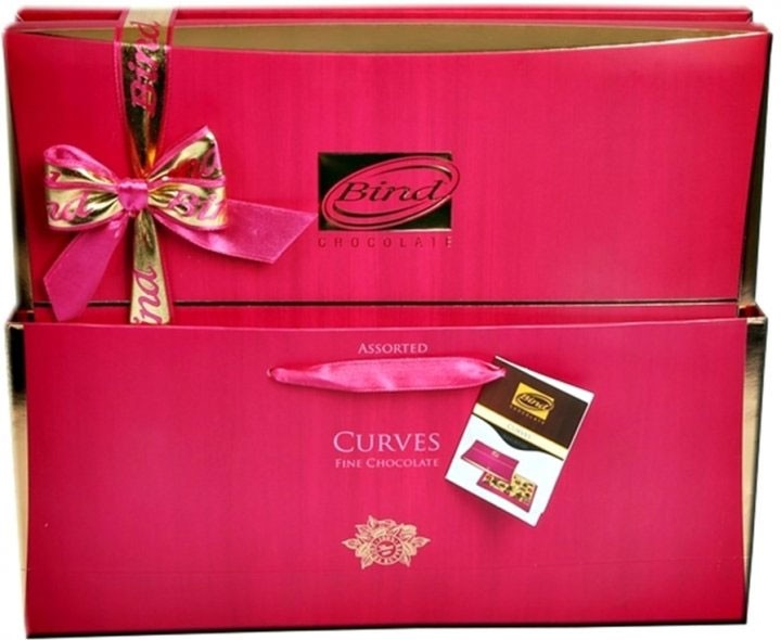 Конфеты шоколадные Bind Curves Fine Chocolate Ассорти Розовые 320 г
